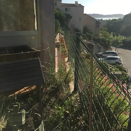 Sea View Cottage: Equipped For 4 With Pool, A/c, Wi-fi & Bikes *